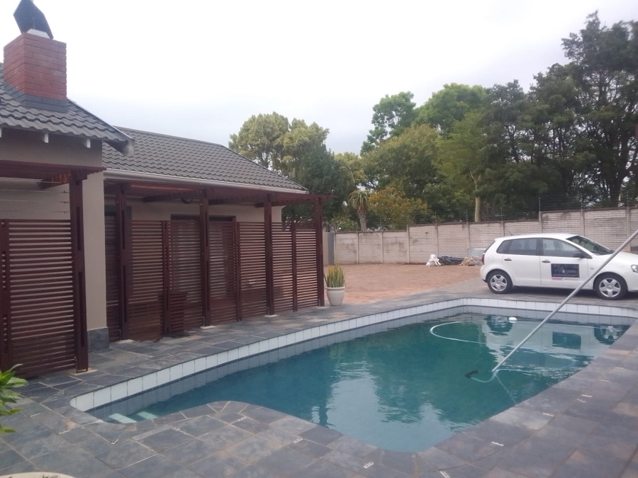 To Let 3 Bedroom Property for Rent in Selborne Eastern Cape
